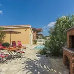 1-bedroom Casa vacanze